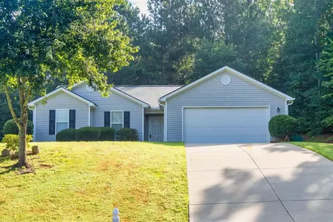 2029 Kirkland Cir, Statham, GA 30666