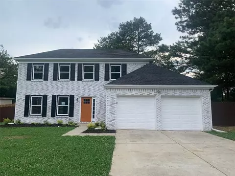 3765 Willowmeade Dr, Snellville, GA 30039