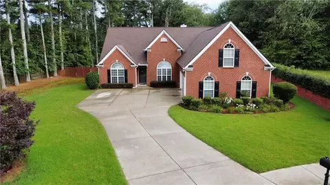 451 Waterstone Dr, Lawrenceville, GA 30046
