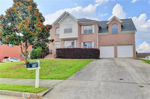 527 Olde Rose Ct, Riverdale, GA 30274