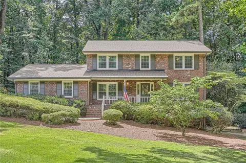 2456 Helmsdale Dr NE, Atlanta, GA 30345