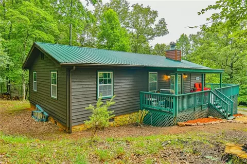 82 Honeysuckle Dr, Blairsville, GA 30512