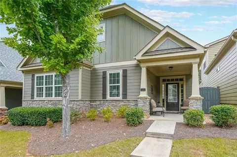 339 Glens Way, Woodstock, GA 30188