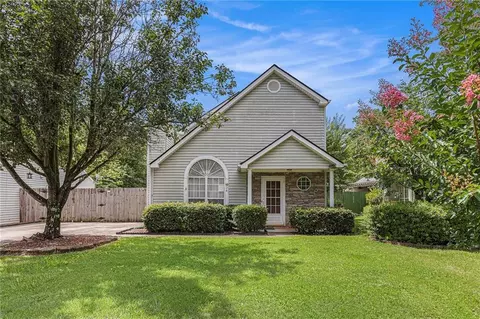 26 Village Dr, Cartersville, GA 30121