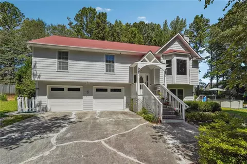 2934 Milltown Ct, Buford, GA 30519