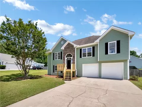 2905 Ashbyrn Ct, Buford, GA 30519