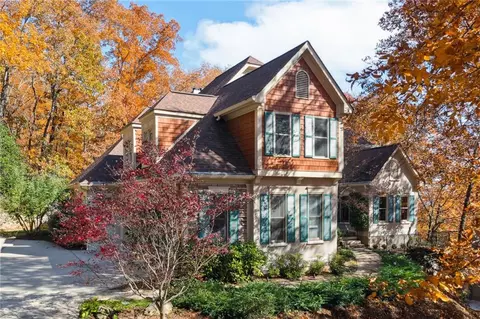 488 Schofield Dr, Powder Springs, GA 30127