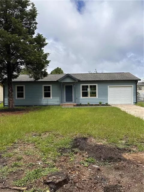 3330 E Royal Ct, Macon, GA 31217