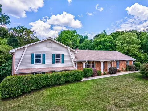 1604 Rucker Rd, Alpharetta, GA 30009