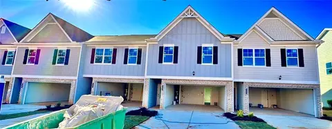 11681 Mendenhall Ct, Lovejoy, GA 30228