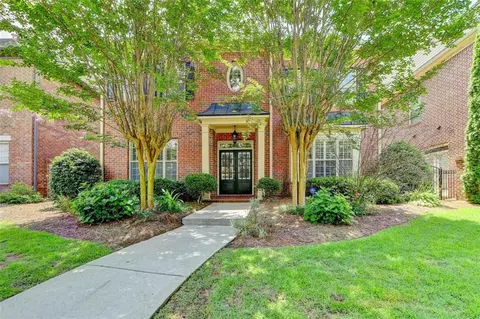 1489 Legrand Cir, Lawrenceville, GA 30043