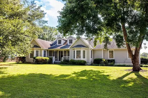 160 Meadow Lakes Blvd, Cedartown, GA 30125