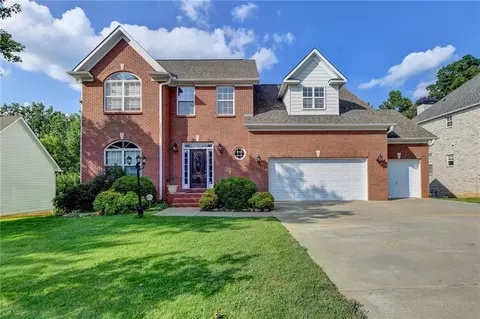 126 Gainsborough Way, Lawrenceville, GA 30044
