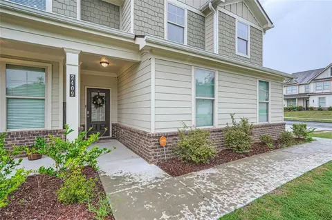 2343 Hanover Woods Dr, Lithonia, GA 30058