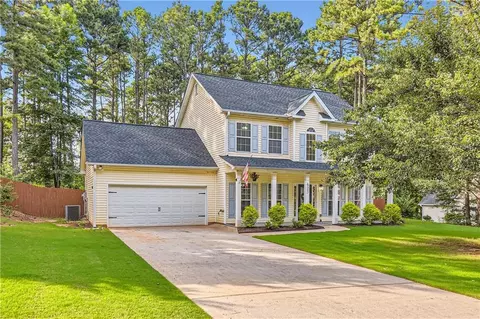 425 Brookshire Dr, Monroe, GA 30655