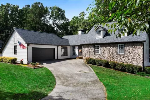 3513 NW Timber Lake Rd NW, Kennesaw, GA 30144
