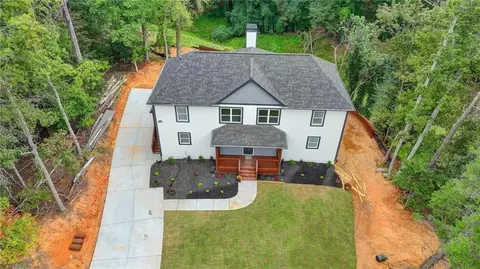 3142 Gulls Wharf Dr, Gainesville, GA 30501