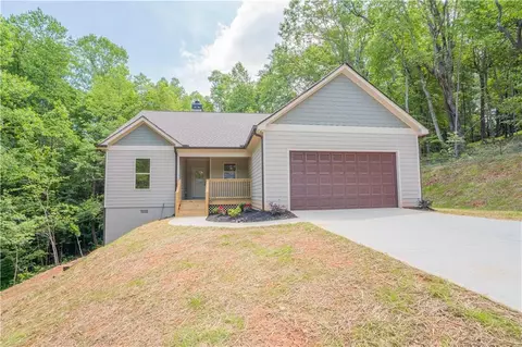 55 Stacy Dr, Cleveland, GA 30528