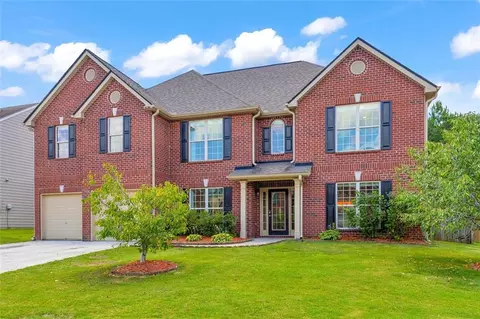 330 Caledonian Cir, Dallas, GA 30132
