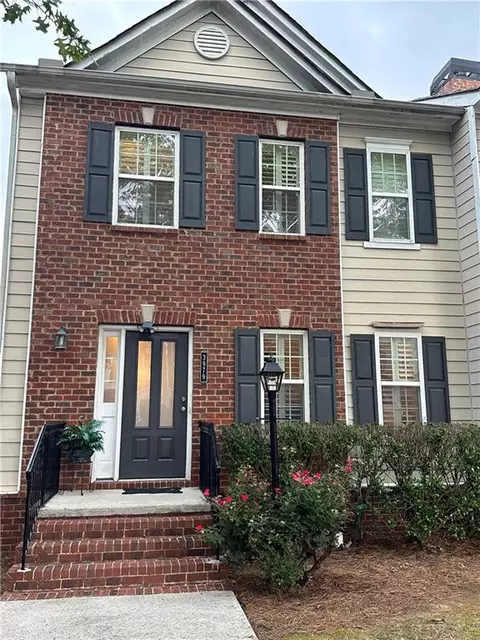 3979 Church View Ln, Suwanee, GA 30024