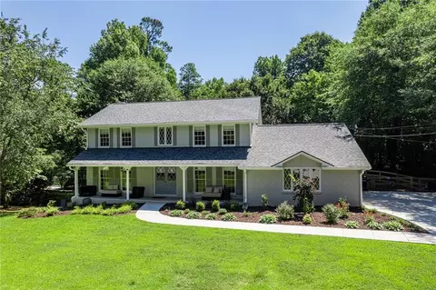 1145 Falstaff Dr, Roswell, GA 30076