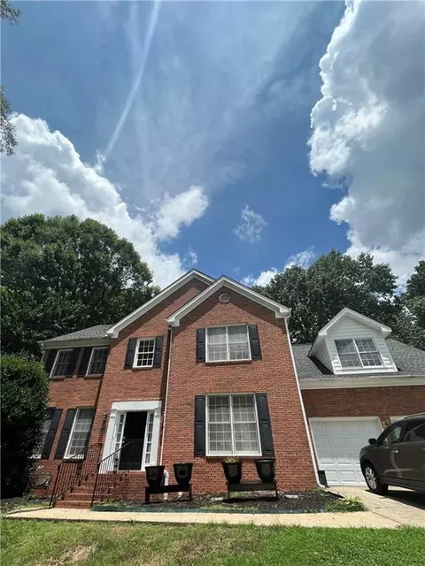 657 Laurel Wood Dr SW, Marietta, GA 30064