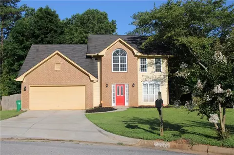 2041 Lown Farm Trl, Lithonia, GA 30058