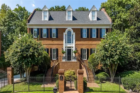 3946 Muirfield Sq, Duluth, GA 30096