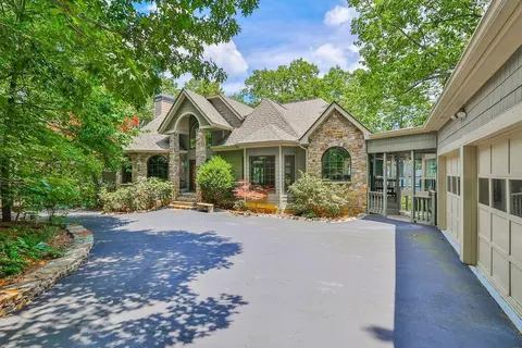 912 Mcelroy Mountain Dr, Big Canoe, GA 30143