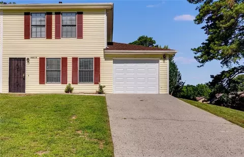 2637 Lantern Ln #B, Atlanta, GA 30349