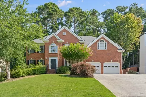 5544 Hedge Brooke Dr NW, Acworth, GA 30101