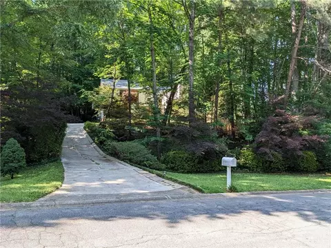 163 Kenmare Cir SE, Mableton, GA 30126