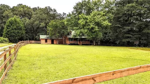 5600 Story Rd SW, Powder Springs, GA 30127