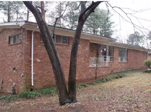 2054 Cason Dr, Marietta, GA 30066