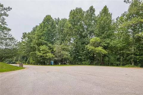 4831 Upper Berkshire Rd, Flowery Branch, GA 30542