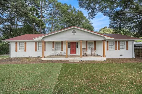 58 Hospital Rd, Commerce, GA 30529