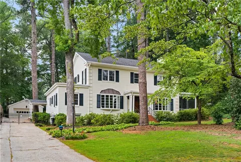 2371 Rugby Ave, College Park, GA 30337