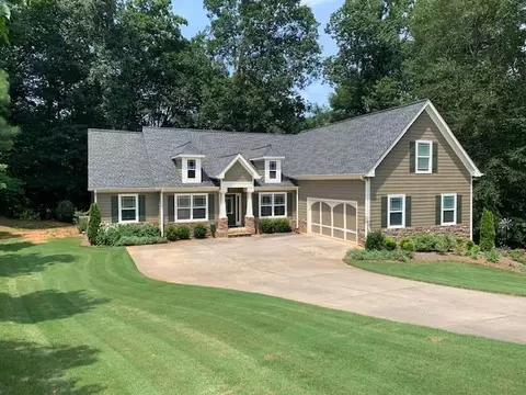 5013 Little Fox Trl, Gainesville, GA 30507