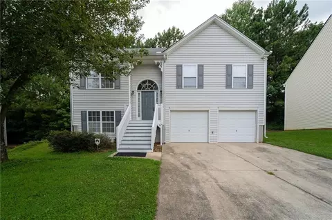 6667 Breckenridge Dr, Douglasville, GA 30134