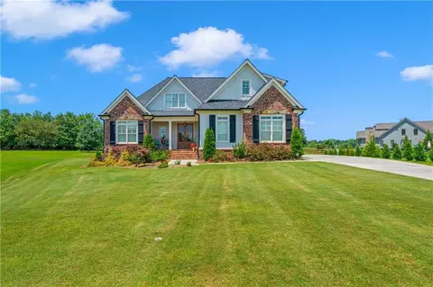 7 Laurel Trce SE, Cartersville, GA 30120