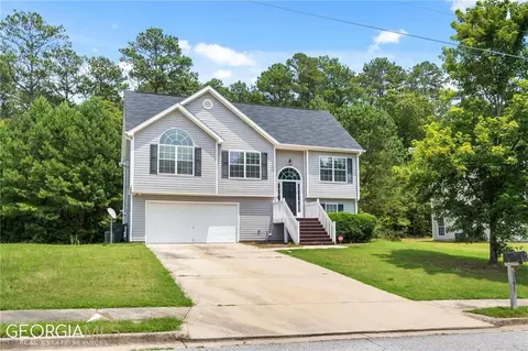 9336 Tara Dr SW, Covington, GA 30014