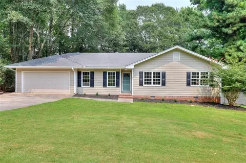2030 Grayfield Dr, Grayson, GA 30017