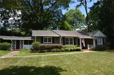 2690 Laurelwood Rd, Dunwoody, GA 30360