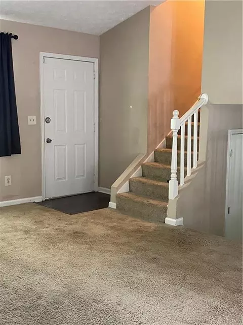 5610 Phillips Dr, Morrow, GA 30260 photo 13