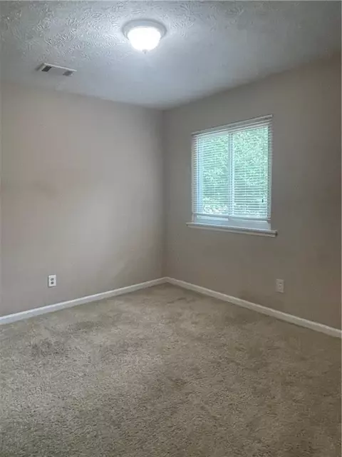 5610 Phillips Dr, Morrow, GA 30260 photo 16