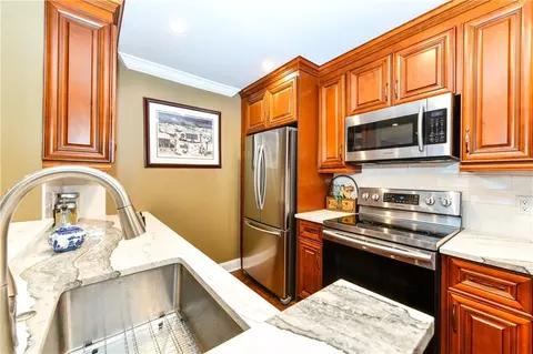 300 Johnson Ferry Rd NE #A713, Atlanta, GA 30328