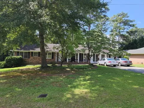 4358 Louis Rd, Lilburn, GA 30047