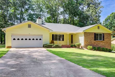 486 Windsor Farms Dr, Lawrenceville, GA 30046