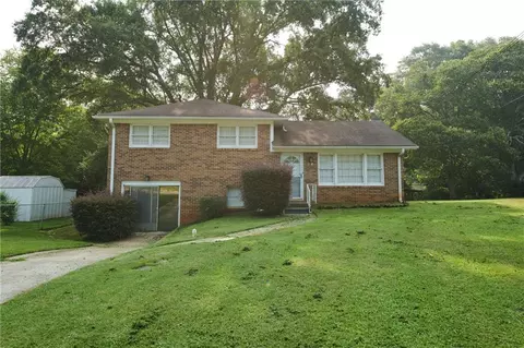 401 Batiste Ln, Jonesboro, GA 30236