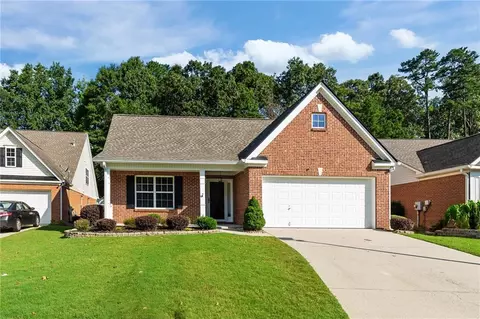 5533 Ashmoore Ct, Flowery Branch, GA 30542